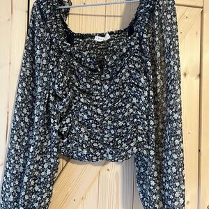 Floral Black and White Women's Top